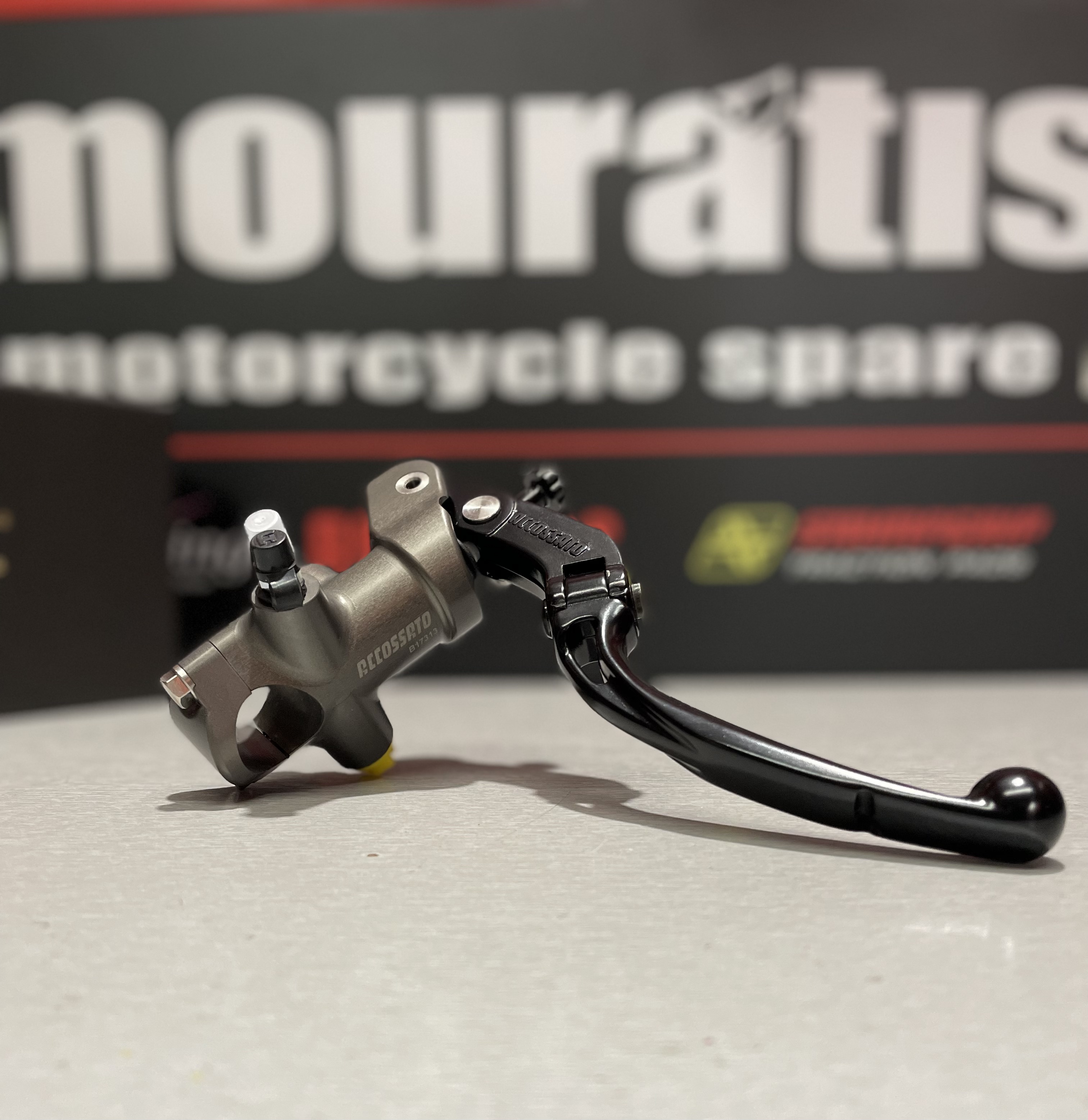 16x18 (MOTARD)